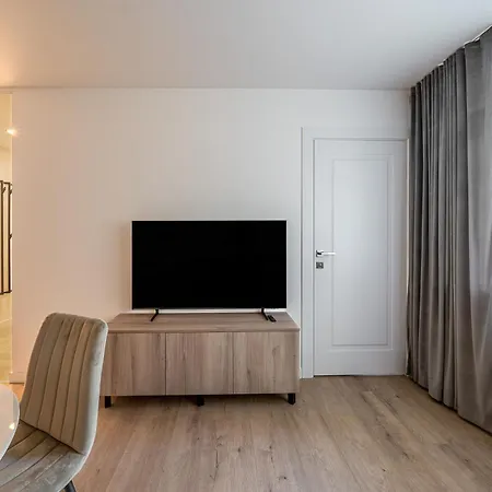 Modern 2 Bedroom Vytenio In Centre I Self Check-in Vilnius